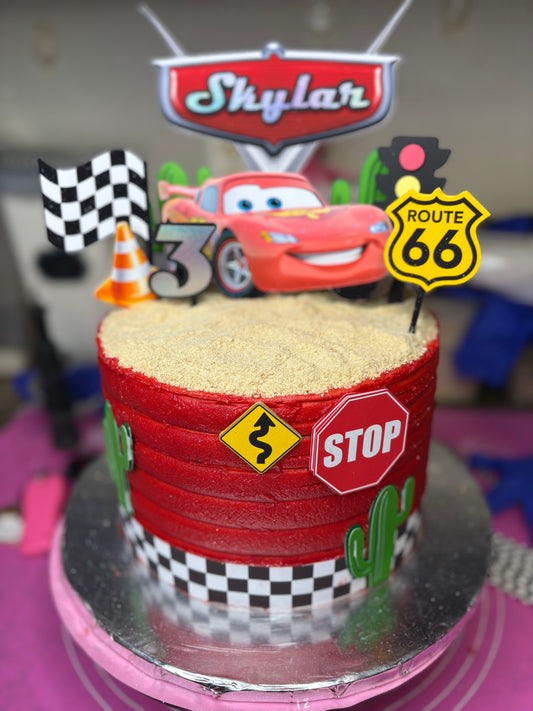 9" Themed (Serves 20)